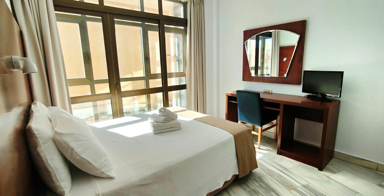 Hotel Sol Almería Extérieur photo
